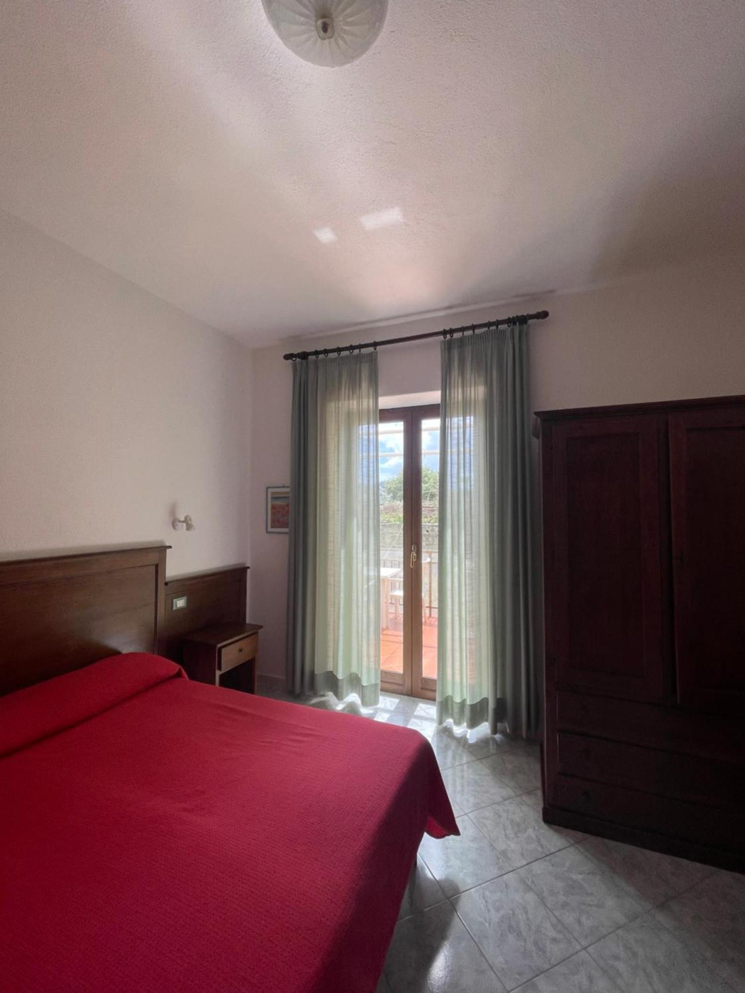 Residence Andrea A Mare Forio di Ischia Eksteriør billede
