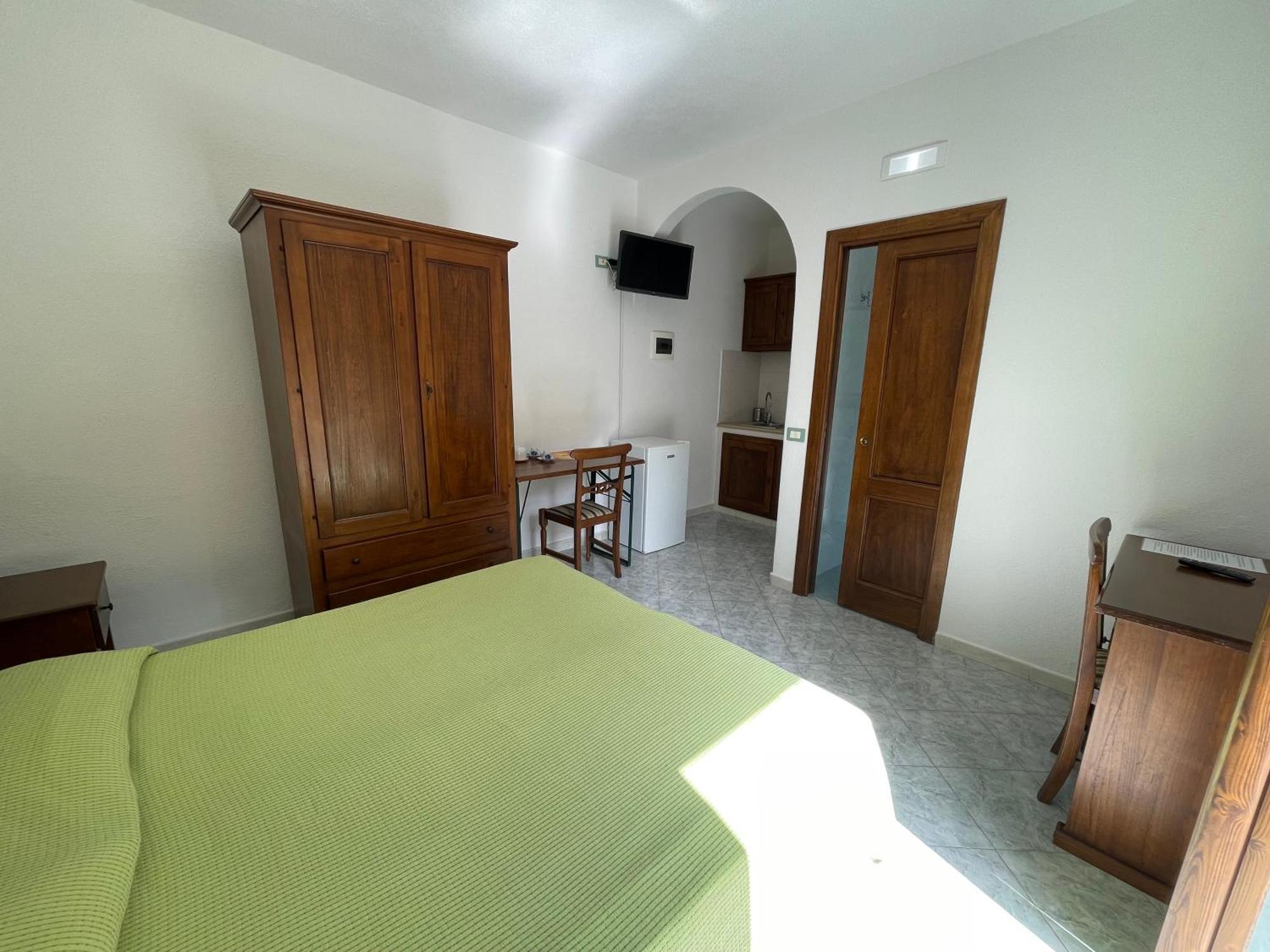 Residence Andrea A Mare Forio di Ischia Eksteriør billede