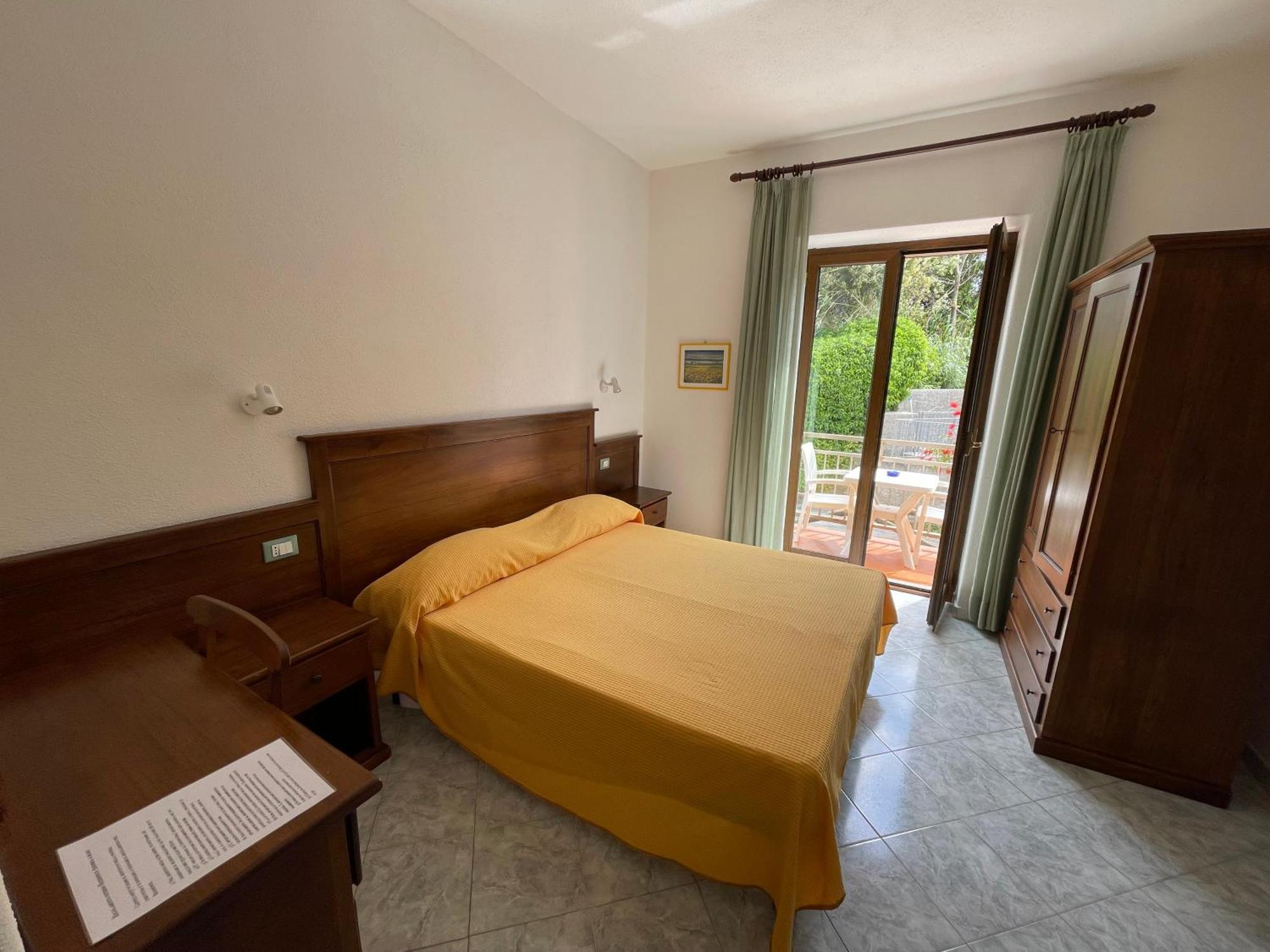 Residence Andrea A Mare Forio di Ischia Eksteriør billede