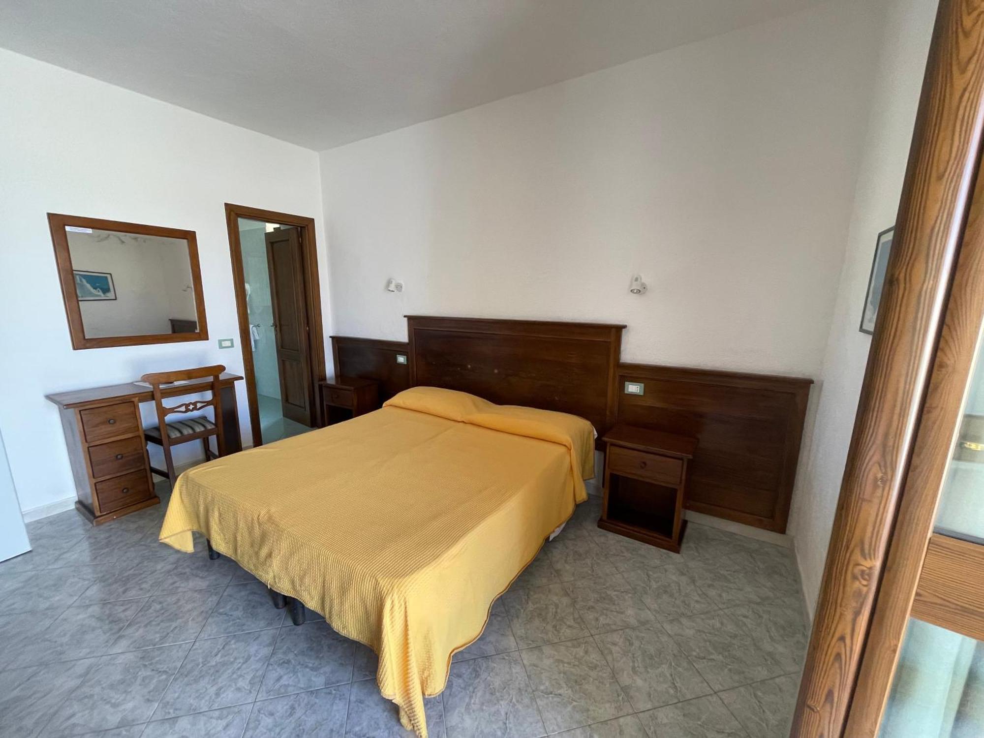 Residence Andrea A Mare Forio di Ischia Eksteriør billede