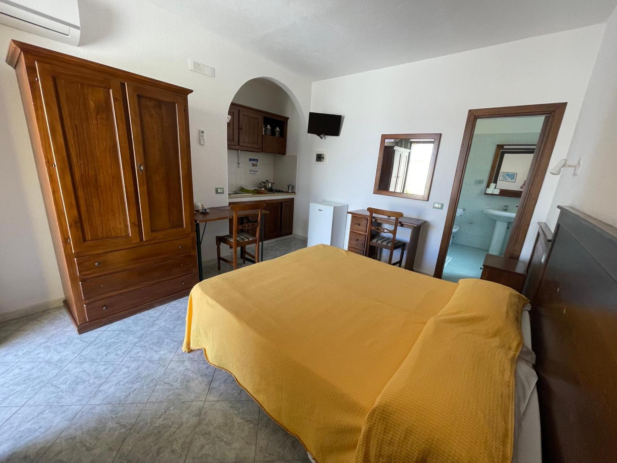 Residence Andrea A Mare Forio di Ischia Eksteriør billede